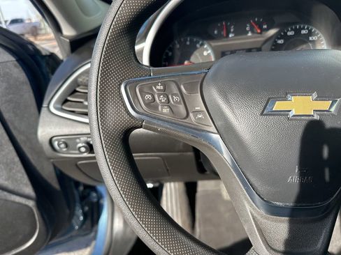 Used 2024 Chevrolet Malibu LT FWD image 12
