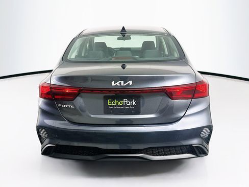 Used 2024 Kia Forte LXS image 7