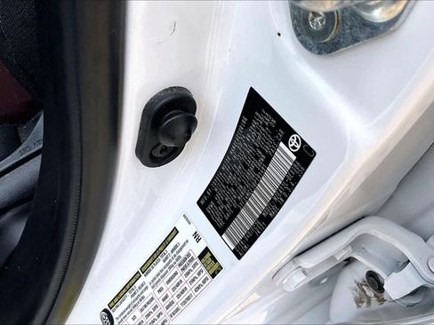 Used 2024 Toyota Corolla SE FWD image 34