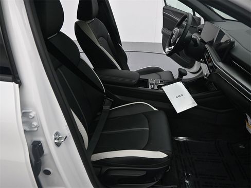 New 2026 Kia K5 GT-Line image 21