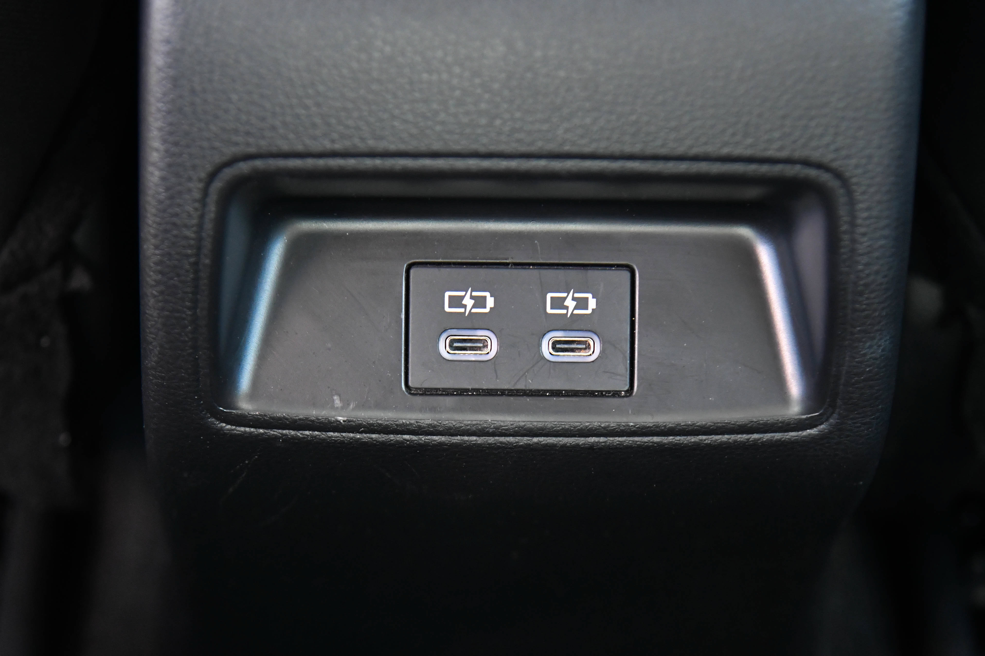 Used 2025 Toyota Corolla LE FWD image 36