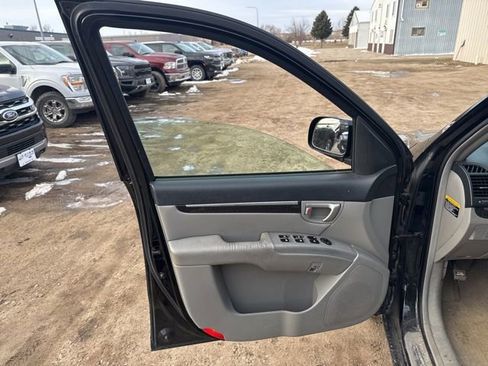 Used 2007 Hyundai Santa Fe SE image 11