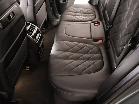 Used 2024 BMW X5 xDrive40i w/ M Sport Package image 13