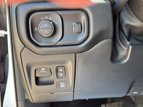 Used 2020 RAM 1500 Rebel w/ Rebel Level 2 Equipment Group AWD/4WD image 13