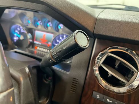 Used 2014 Ford F250 Lariat w/ Chrome Package AWD/4WD image 17