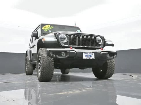 Used 2024 Jeep Wrangler Unlimited Rubicon image 68
