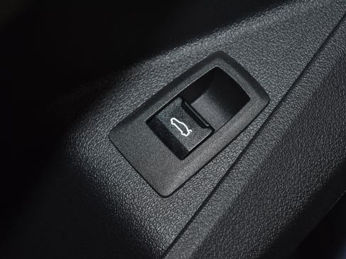 New 2026 BMW 228i xDrive w/ Technology Package image 6