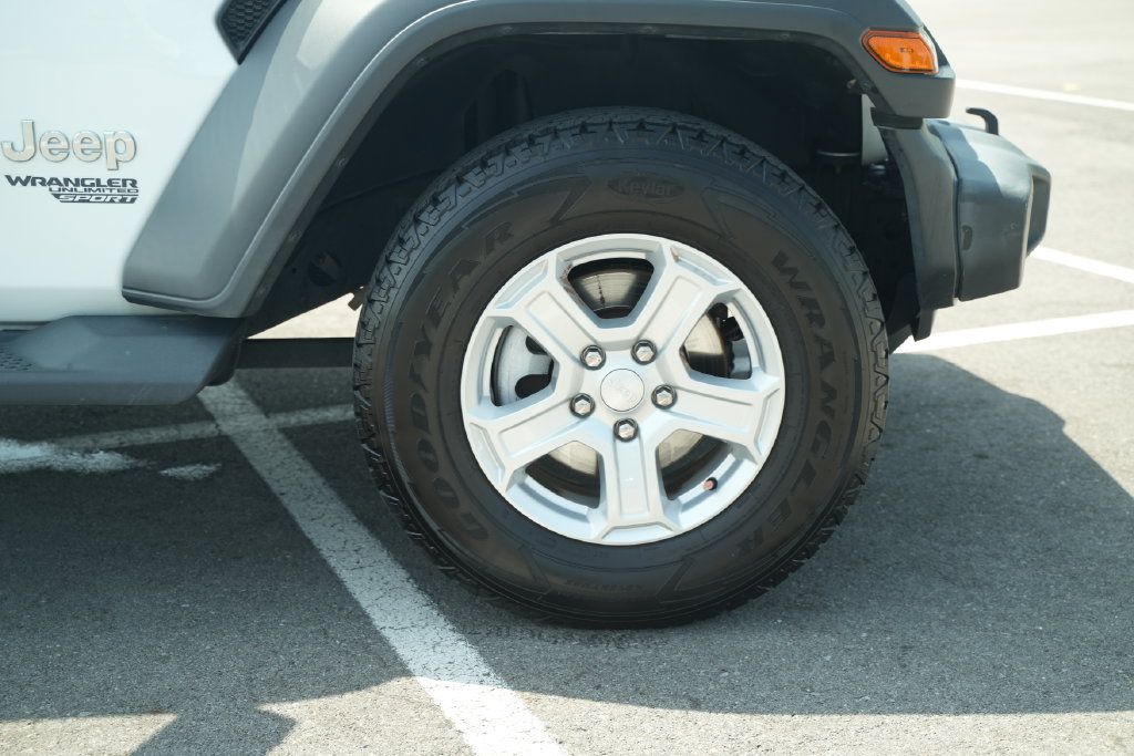 Used 2021 Jeep Wrangler Unlimited Sport AWD/4WD image 51