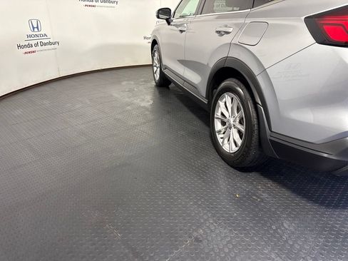 Used 2024 Honda CR-V EX-L image 11
