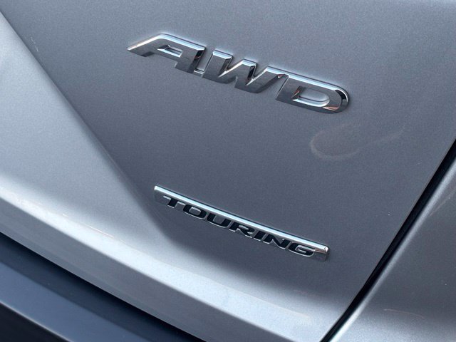 Used 2019 Honda CR-V Touring image 4