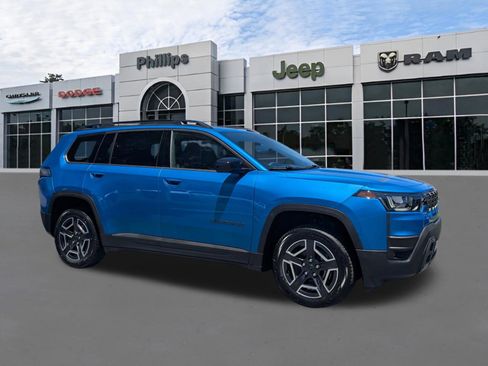 New 2026 Jeep Cherokee Laredo image 2
