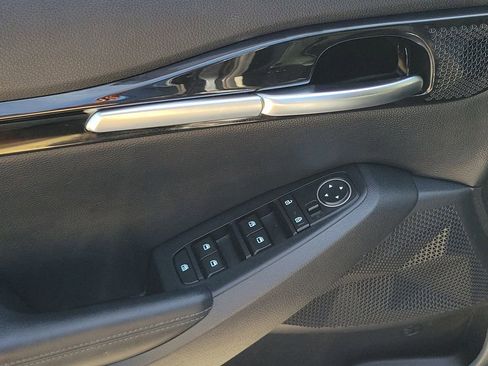 Used 2021 Kia Seltos EX AWD/4WD image 16