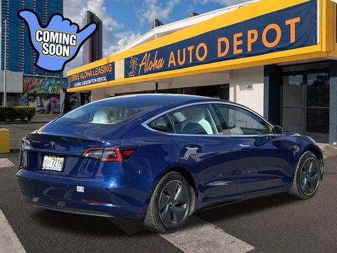 Used 2019 Tesla Model 3 Standard Range RWD image 5