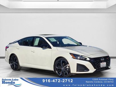 Used 2023 Nissan Altima 2.5 SR w/ SR Premium Package