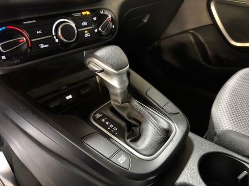 Certified 2024 Kia Soul LX FWD image 21