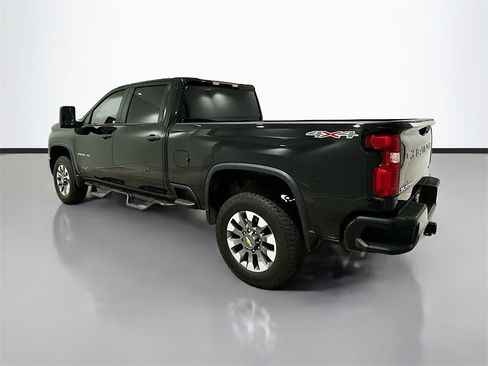 Used 2025 Chevrolet Silverado 2500 Custom w/ Custom Convenience Package image 5