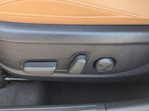 Certified 2024 Kia Seltos SX w/ SX Sunroof Package image 21