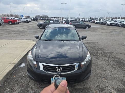 Used 2010 Honda Accord EX-L image 2