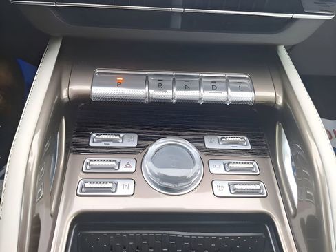 Used 2025 Lincoln Nautilus Black Label w/ Jet Appearance Package image 38