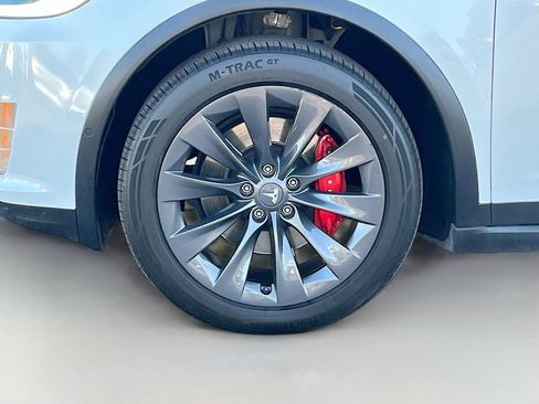 Used 2020 Tesla Model X Performance AWD/4WD image 30