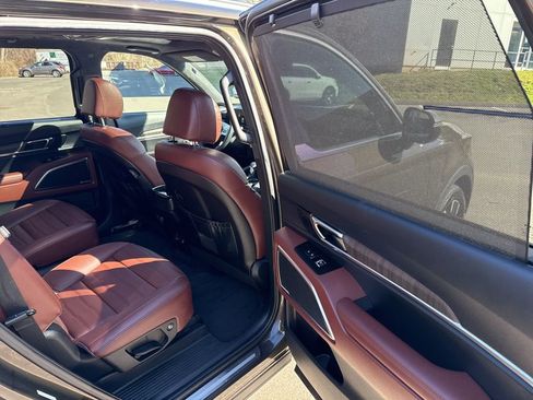 Used 2023 Kia Telluride SX Prestige image 14