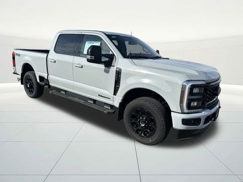 New 2025 Ford F250 XLT w/ Black Appearance Package image 10