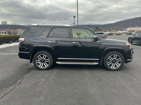 Used 2016 Toyota 4Runner Limited image 4