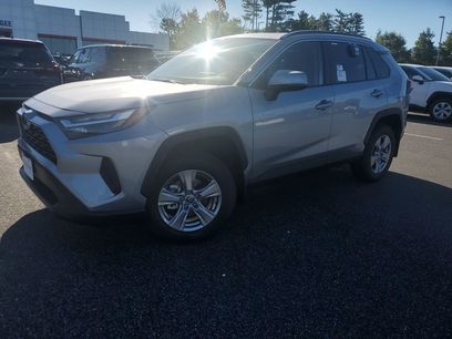 New 2025 Toyota RAV4 XLE w/ Convenience Package