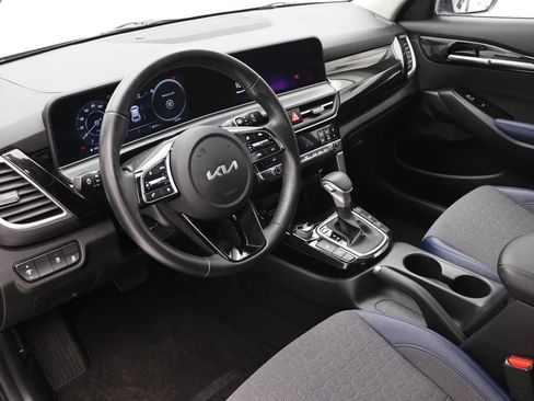 Used 2024 Kia Seltos S image 13