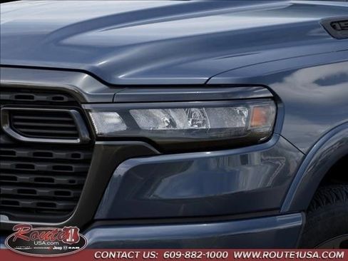 New 2026 RAM 1500 4x4 Crew Cab image 11
