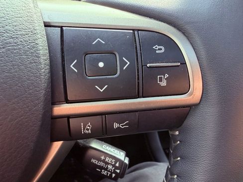 Certified 2022 Lexus RX 450h AWD w/ Luxury Package image 24