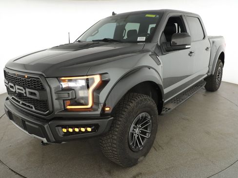 Used 2019 Ford F150 Raptor w/ Equipment Group 802A Luxury image 15