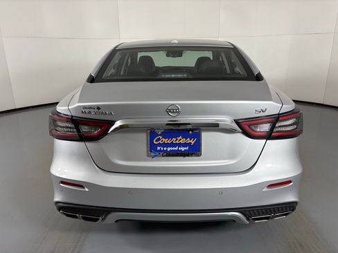 Used 2023 Nissan Maxima SV w/ Floor Mat Group image 8