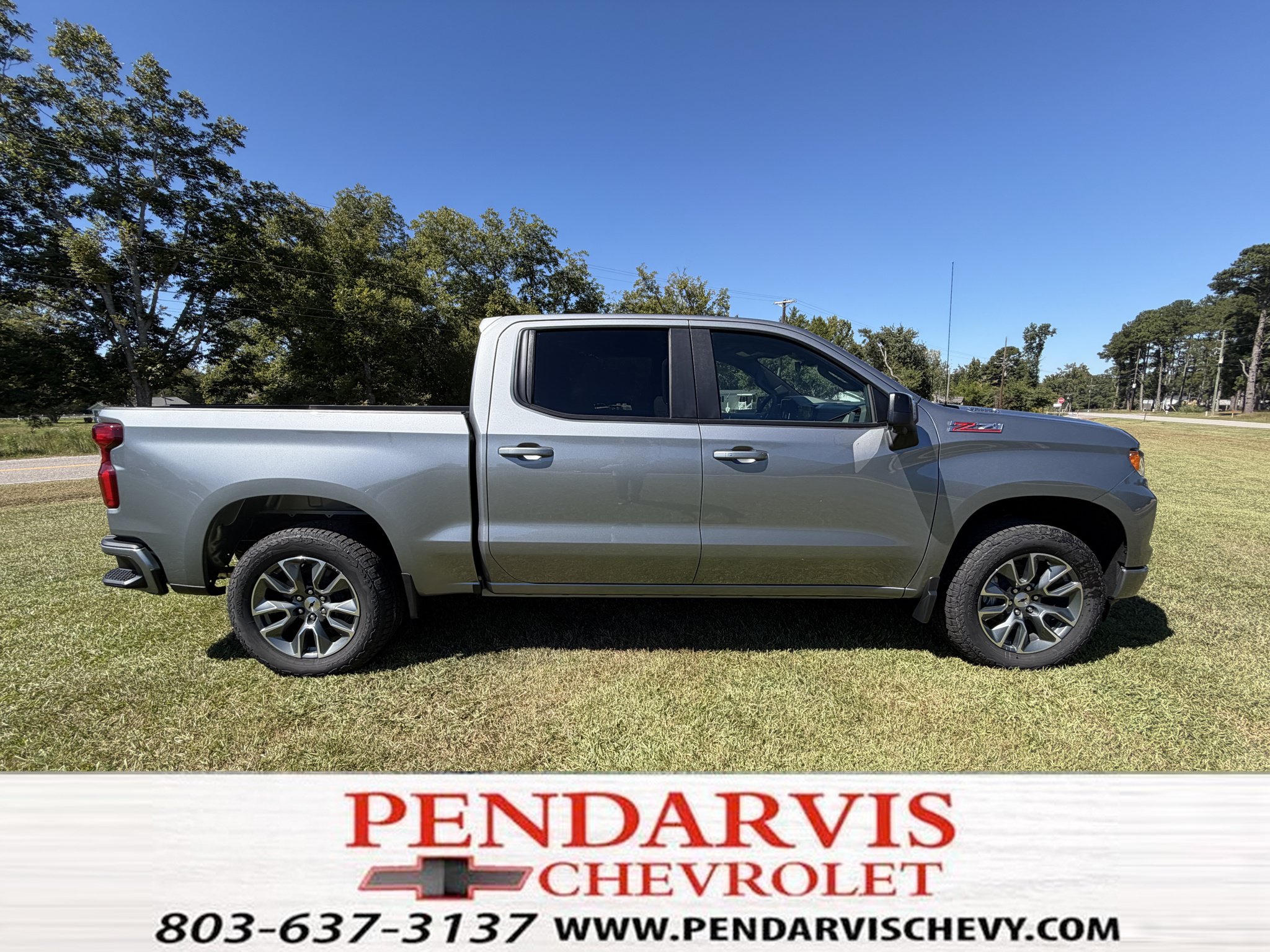 New 2026 Chevrolet Silverado 1500 RST w/ Safety Package AWD/4WD image 1