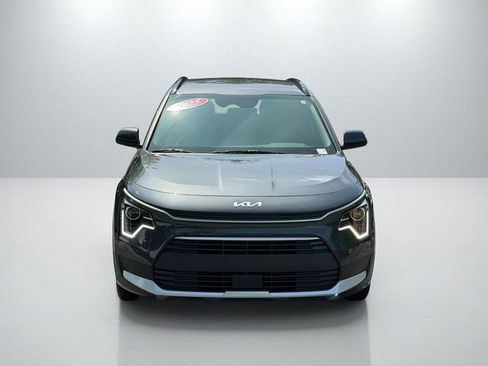 Certified 2025 Kia Niro EX FWD image 2