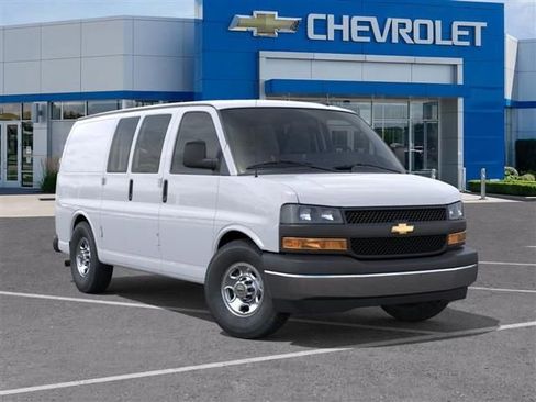 New 2025 Chevrolet Express 2500 w/ Driver Convenience Package image 7