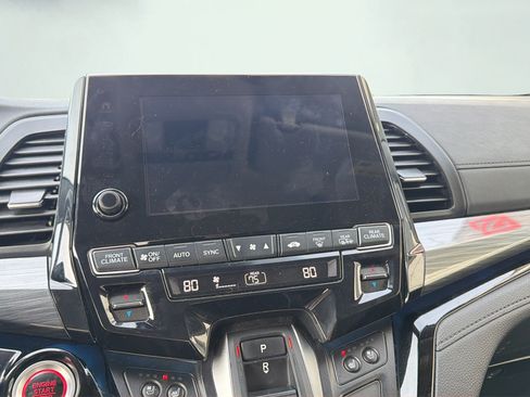Used 2023 Honda Odyssey Elite image 36