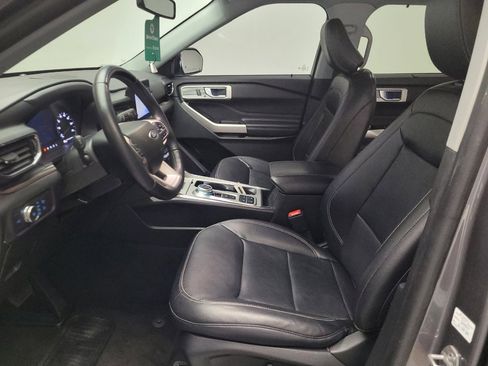 Used 2022 Ford Explorer Limited RWD image 17