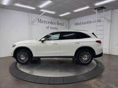 New 2026 Mercedes-Benz GLC 300 image 4