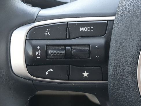 Used 2025 Kia Sportage EX image 26