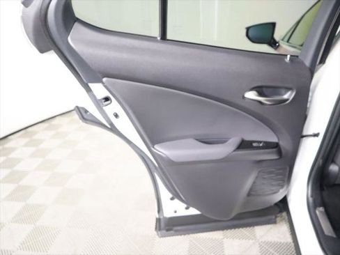 Certified 2024 Lexus UX 250h FWD image 26