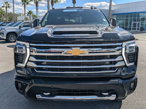 Certified 2024 Chevrolet Silverado 3500 High Country w/ High Country Premium Package image 9