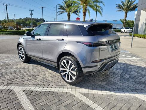 New 2026 Land Rover Range Rover Evoque Dynamic SE image 3
