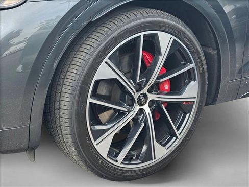 Used 2024 Audi SQ5 Premium Plus image 20