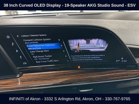 Used 2021 Cadillac Escalade ESV Premium Luxury image 6