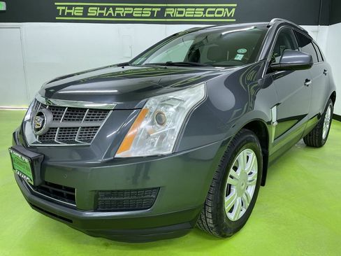 Used 2011 Cadillac SRX Luxury image 5