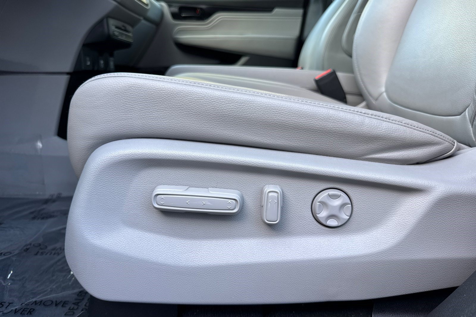 Certified 2024 Honda Odyssey Touring image 15