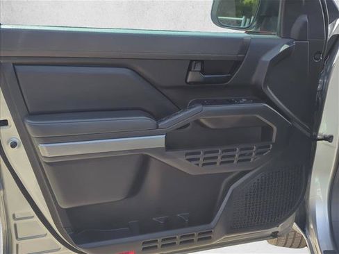 Used 2024 Toyota Tacoma SR5 RWD image 10