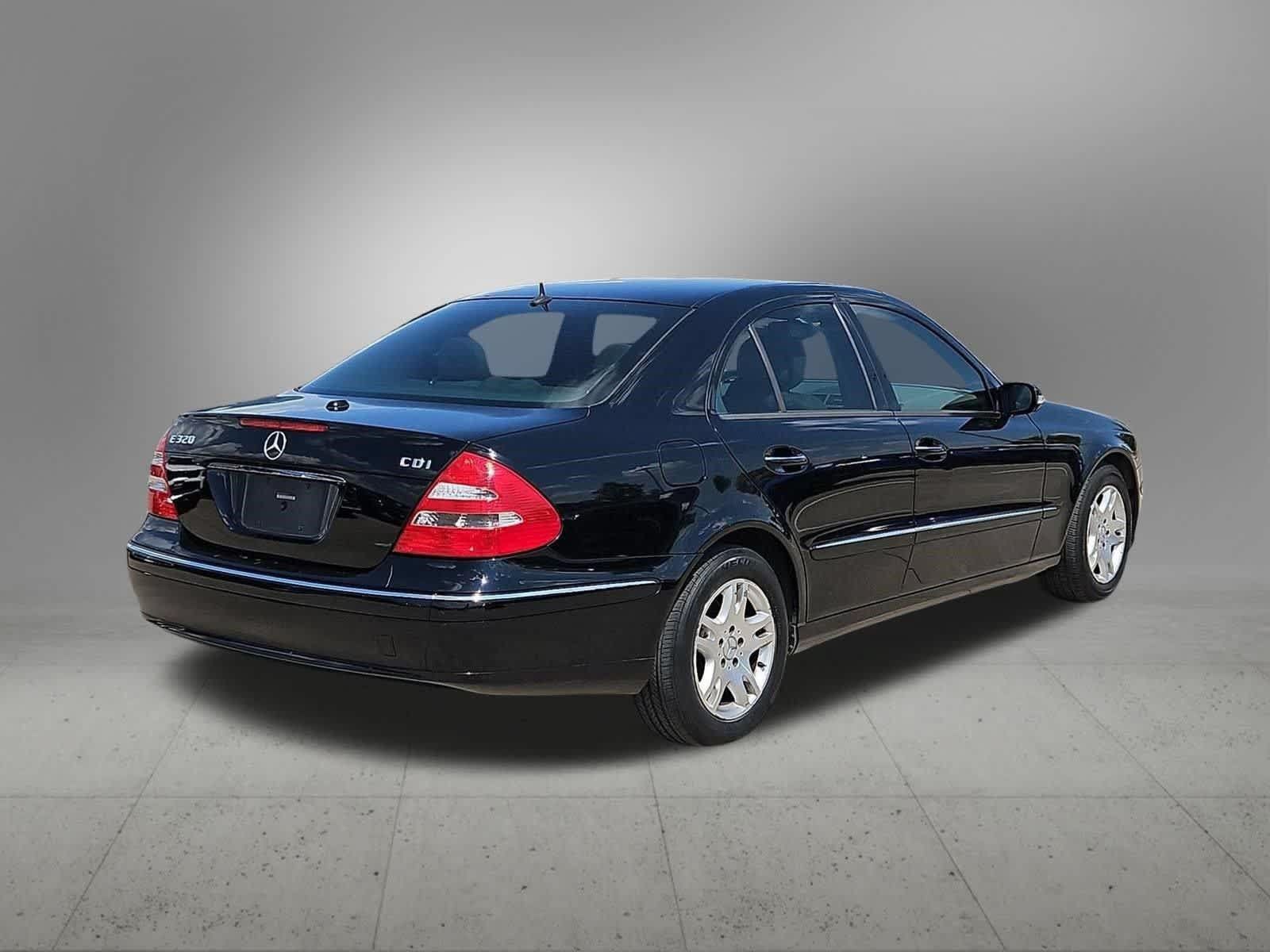 Used 2006 Mercedes-Benz E 320 CDI Sedan image 6