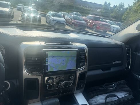 Used 2013 RAM 1500 Laramie RWD image 26